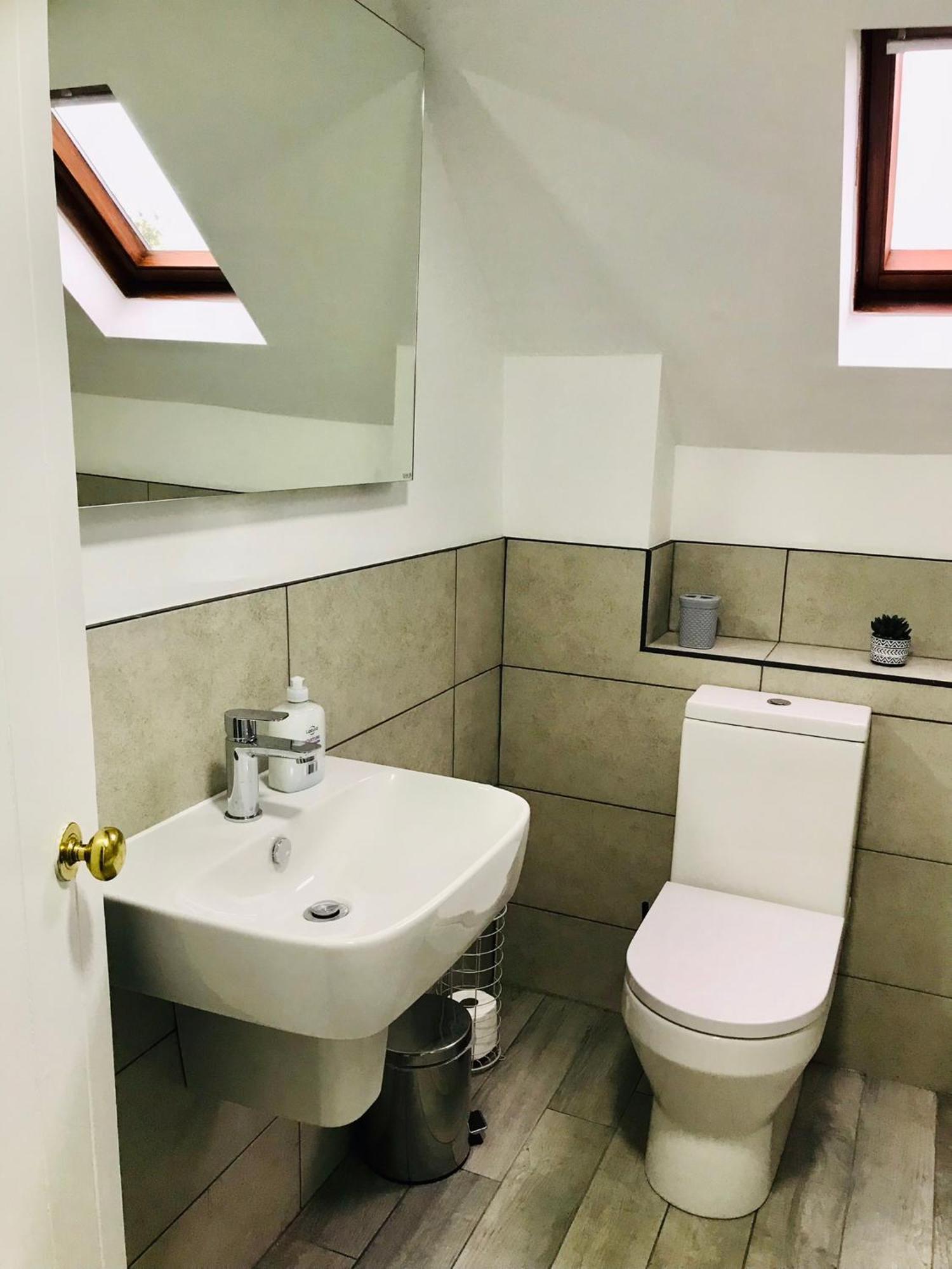Bell Cottage By Ludlow Castle With Onsite Parking 外观 照片