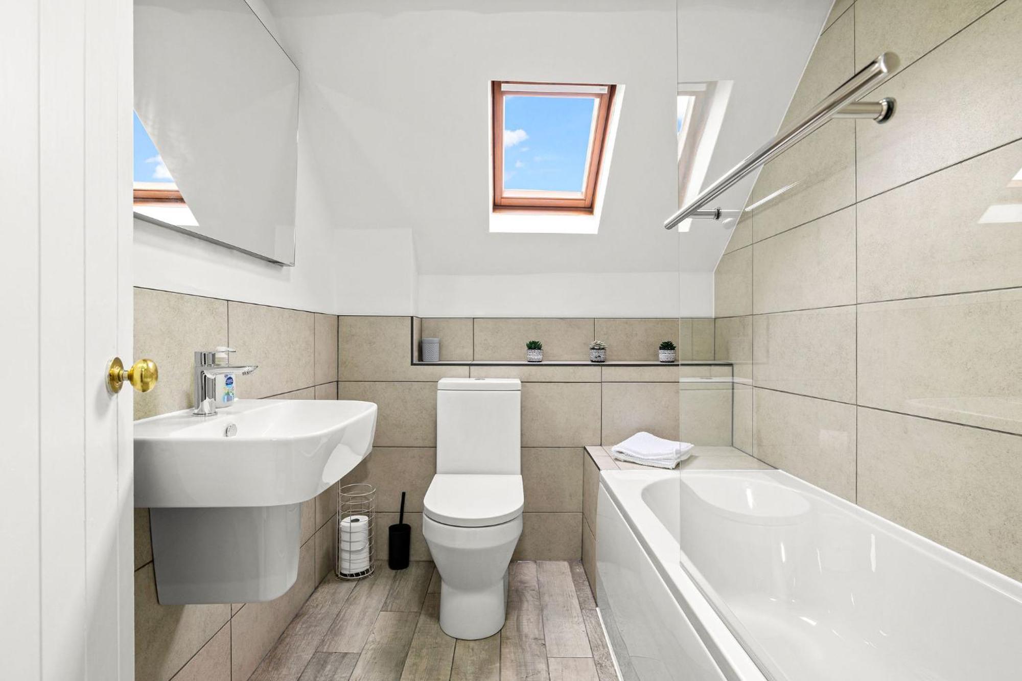 Bell Cottage By Ludlow Castle With Onsite Parking 外观 照片