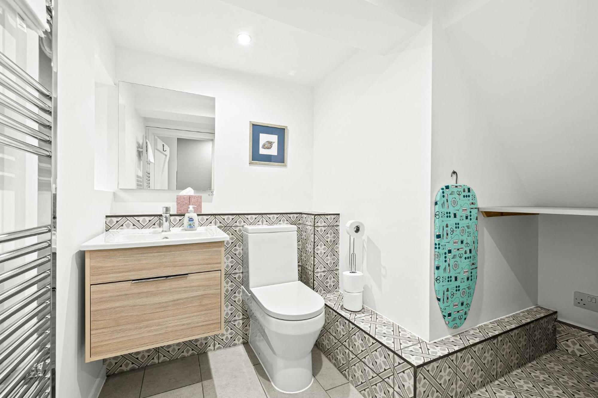 Bell Cottage By Ludlow Castle With Onsite Parking 外观 照片